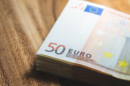 欠款不还，法律有何应对策略？